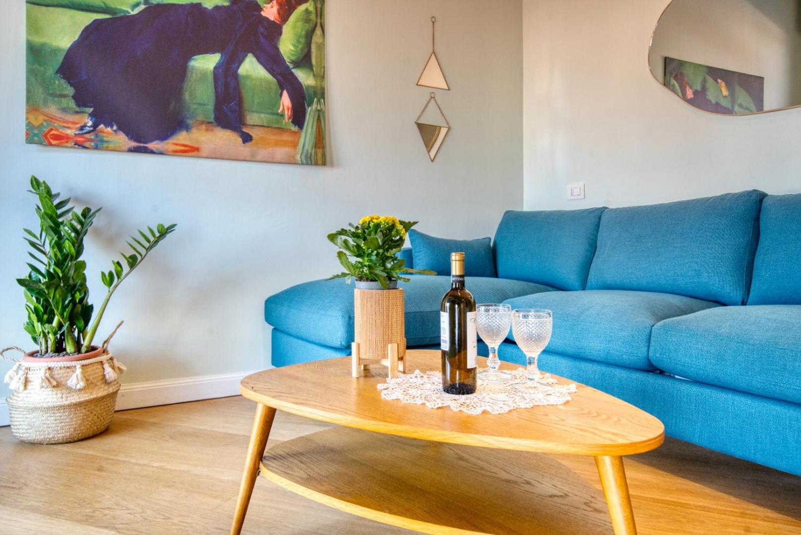 Spacious Penthouse With Panoramic Terrace - 20 Minutes From Duomo 밀라노 외부 사진