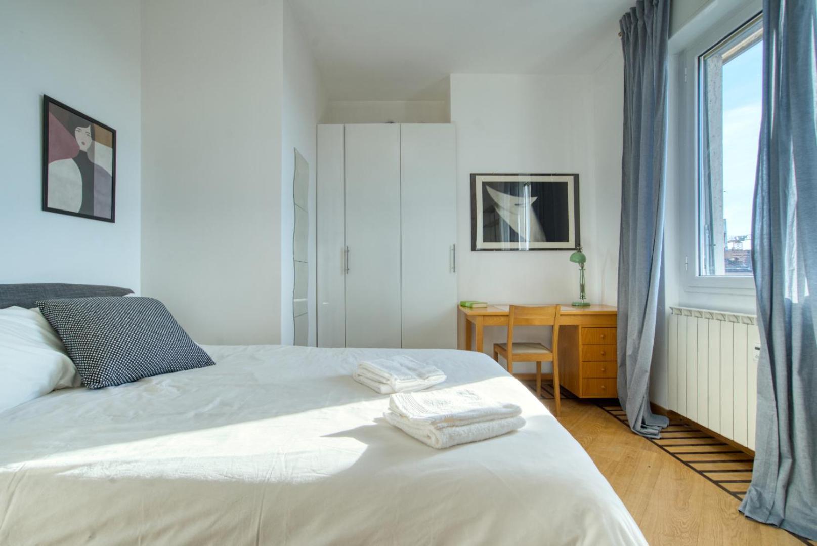 Spacious Penthouse With Panoramic Terrace - 20 Minutes From Duomo 밀라노 외부 사진