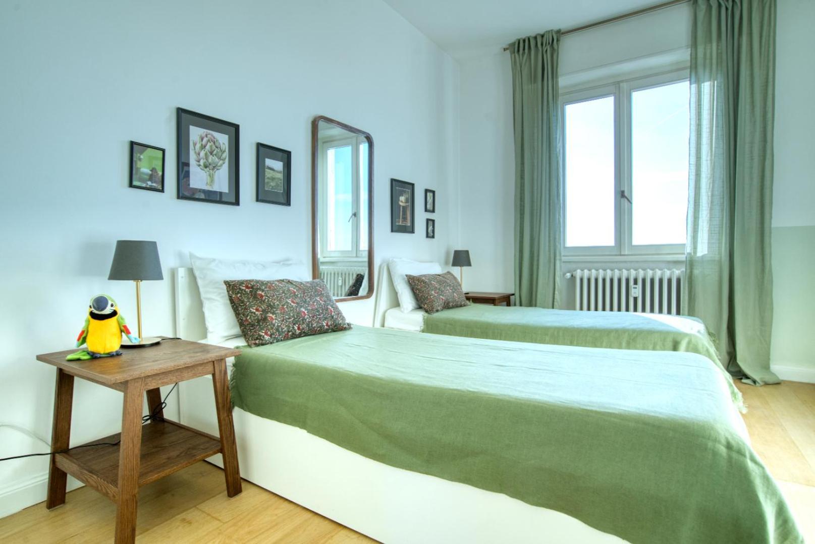 Spacious Penthouse With Panoramic Terrace - 20 Minutes From San Siro & Duomo 밀라노 외부 사진
